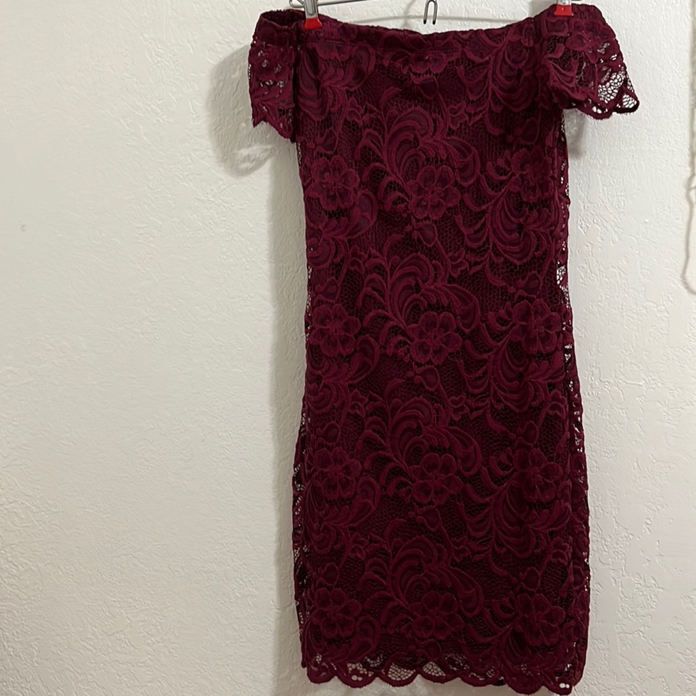 Wine mini off the shoulder floral dress.